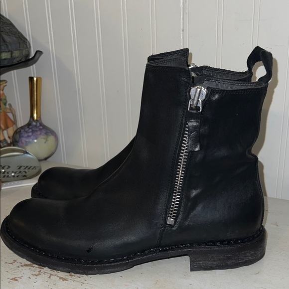 Moma Shoes - Moma double zip black leather ankle booties size 40